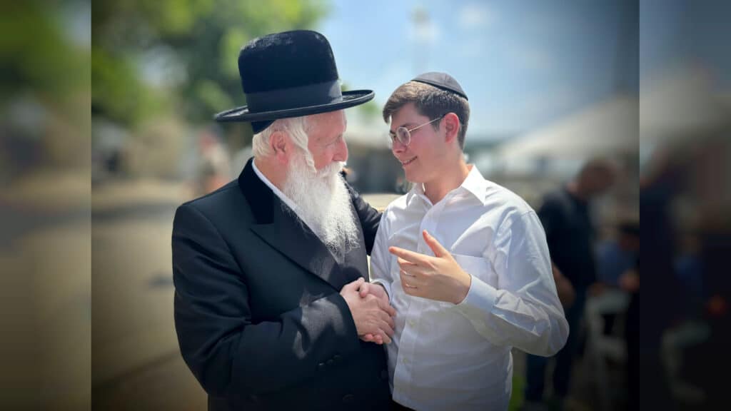 איצקוביץ': תעלומת הקוד הסודי והרחש בחש בדגל התורה