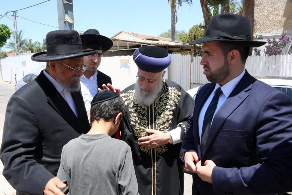 "להיות גאים בזכות לשבת וללמוד תורה"