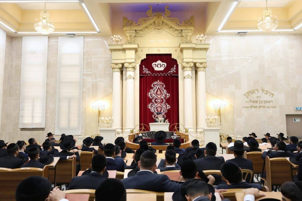 "להיות גאים בזכות לשבת וללמוד תורה"