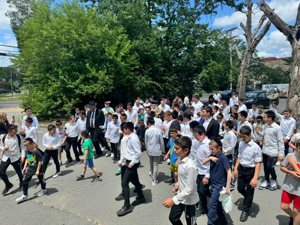 הראשון לציון כובד בסנדקאות - התינוק נקרא על שמו