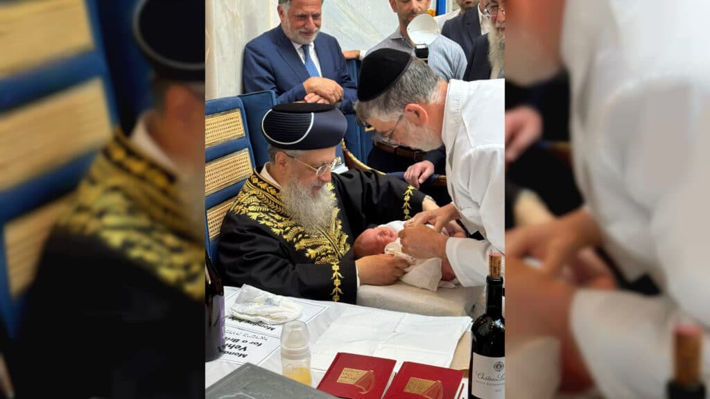 הראשון לציון כובד בסנדקאות - התינוק נקרא על שמו