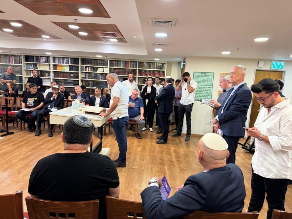 איצקוביץ': תעלומת הקוד הסודי והרחש בחש בדגל התורה