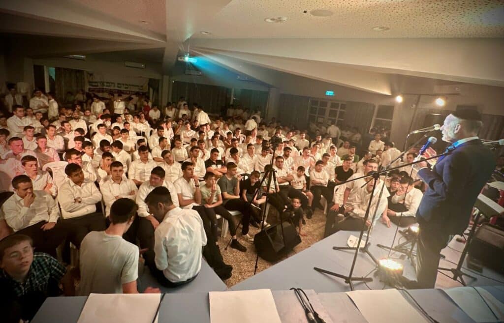 אלפי בחורי ישיבות השתתפו בפעילות הרשות החרדית בקעמפים אלפי בחורי ישיבות השתתפו בפעילות הרשות החרדית בקעמפים