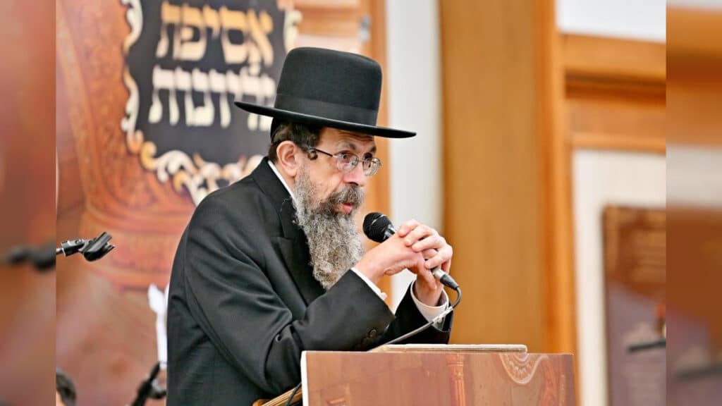 "בהתאסף": מעמד הכנה לקראת הימים הקדושים "בהתאסף": מעמד הכנה לקראת הימים הקדושים