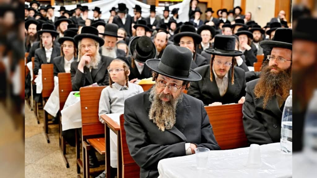 "בהתאסף": מעמד הכנה לקראת הימים הקדושים "בהתאסף": מעמד הכנה לקראת הימים הקדושים