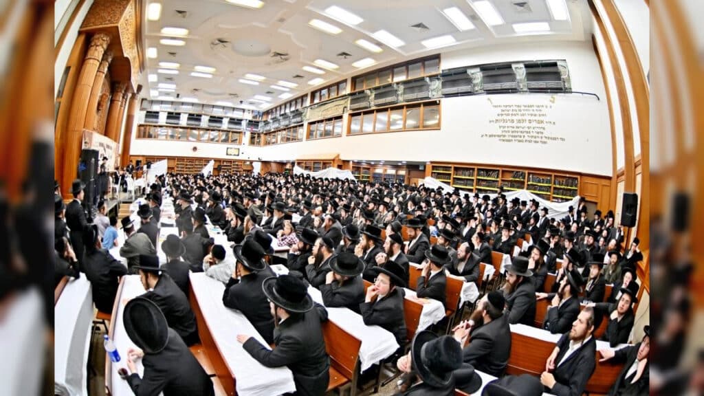 "בהתאסף": מעמד הכנה לקראת הימים הקדושים "בהתאסף": מעמד הכנה לקראת הימים הקדושים