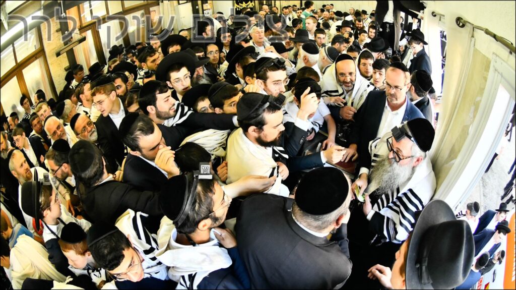 מאות כהנים השתתפו בברכת הכהנים המסורתית בירושלים