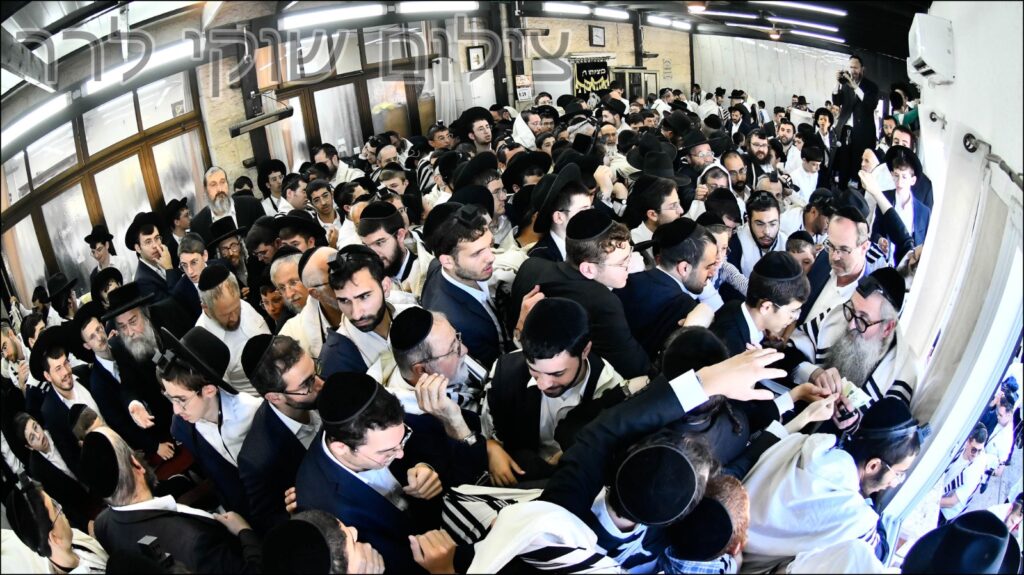 מאות כהנים השתתפו בברכת הכהנים המסורתית בירושלים