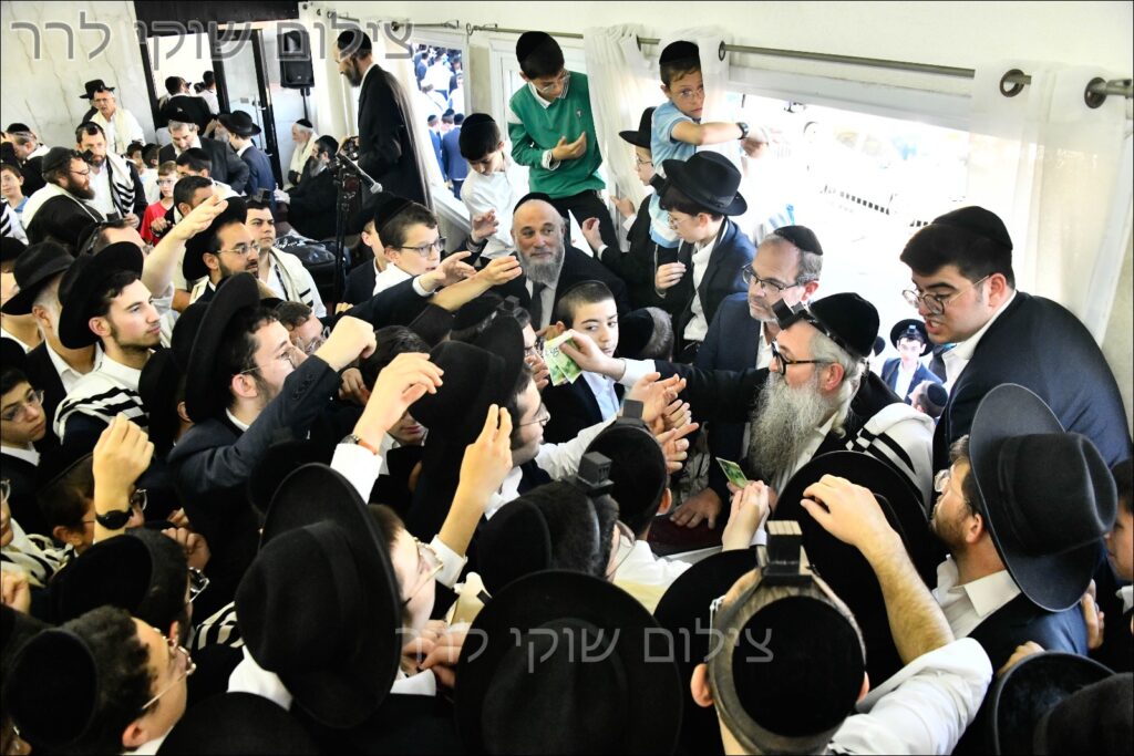 מאות כהנים השתתפו בברכת הכהנים המסורתית בירושלים