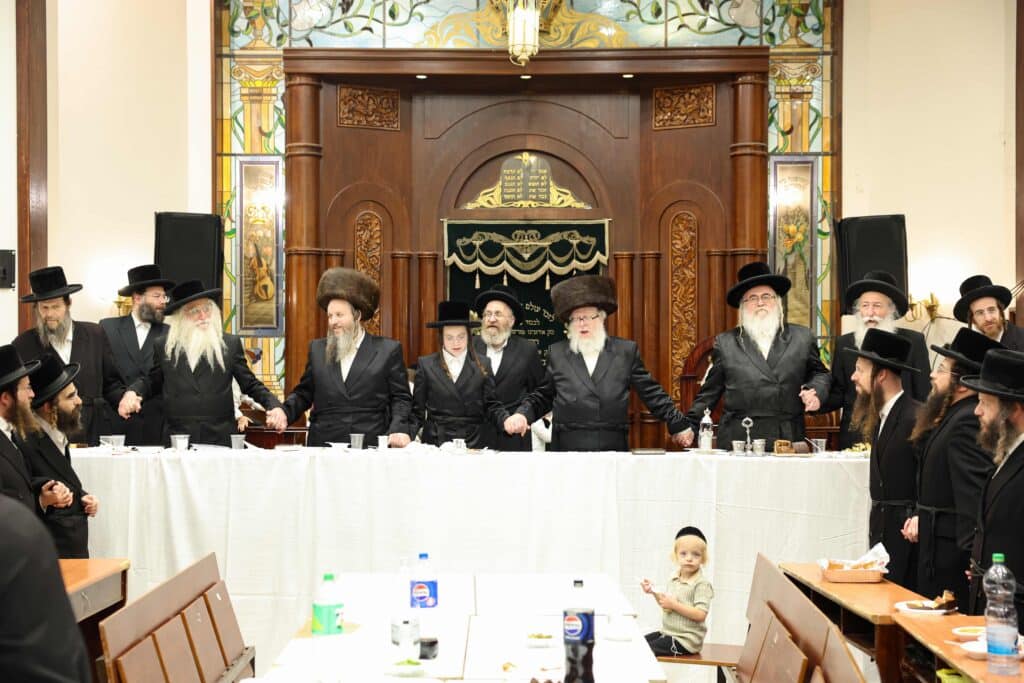 בביהמ"ד הגדול: בבוהוש חגגו בר מצוה לנכד האדמו"ר