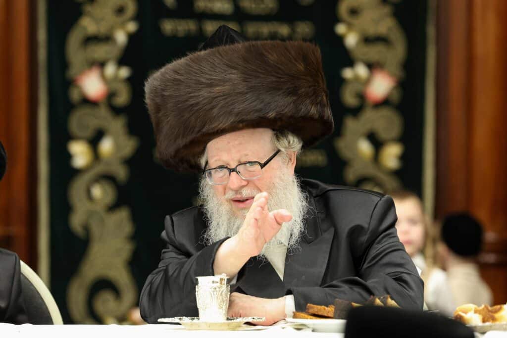 בביהמ"ד הגדול: בבוהוש חגגו בר מצוה לנכד האדמו"ר