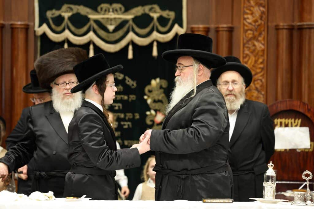 בביהמ"ד הגדול: בבוהוש חגגו בר מצוה לנכד האדמו"ר