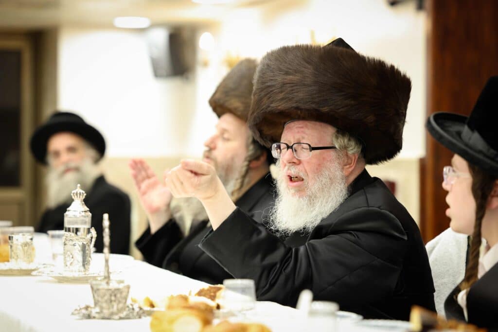 בביהמ"ד הגדול: בבוהוש חגגו בר מצוה לנכד האדמו"ר