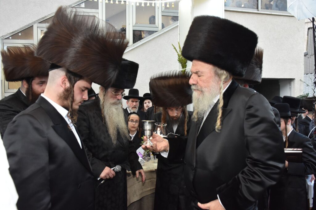 שמחת החתונה לנכדת כ"ק מרן אדמו"ר מאשלג שליט"א