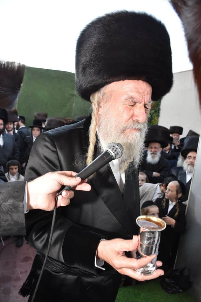 שמחת החתונה לנכדת כ"ק מרן אדמו"ר מאשלג שליט"א