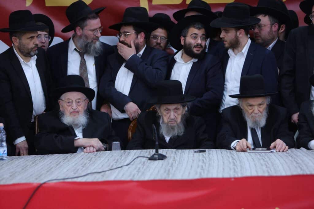 בכינוס ההיסטורי: ראשי הישיבות זעקו מדם לבם נגד הגיוס