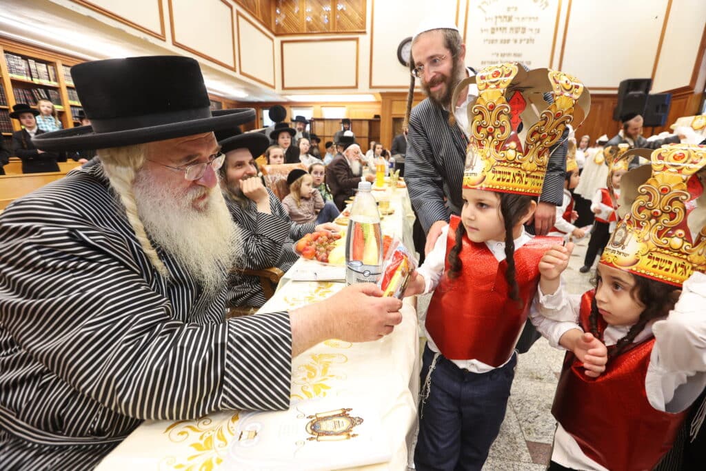 סעודת חומש לילדי תולדות אברהם יצחק בית שמש