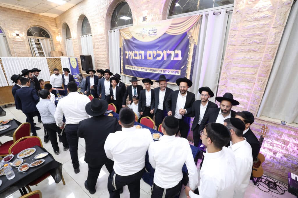 בני התורה של מעלה אדומים התכנסו למעמד סיומי מסכתות בני התורה של מעלה אדומים התכנסו למעמד סיומי מסכתות