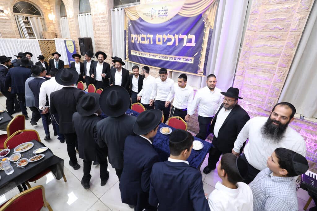 בני התורה של מעלה אדומים התכנסו למעמד סיומי מסכתות בני התורה של מעלה אדומים התכנסו למעמד סיומי מסכתות