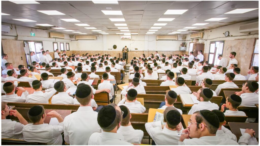 צפו בתיעוד המרגש: כך נפתח זמן אלול בהיכלי הישיבות
