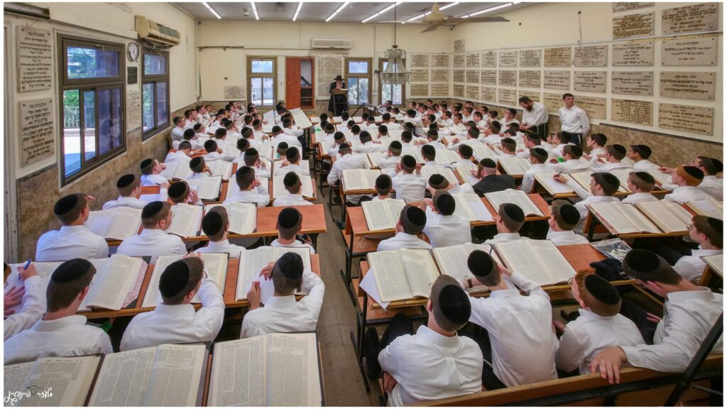 צפו בתיעוד המרגש: כך נפתח זמן אלול בהיכלי הישיבות