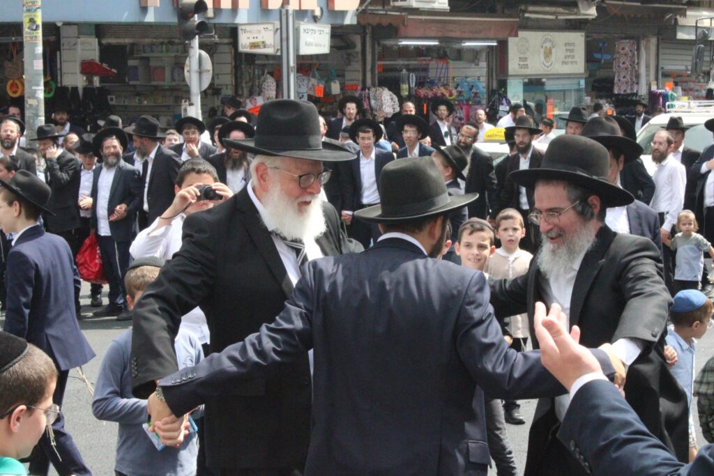 בבני ברק קיבלו את פניו: שוחרר אסיר עולם התורה רפאל יצחקוב