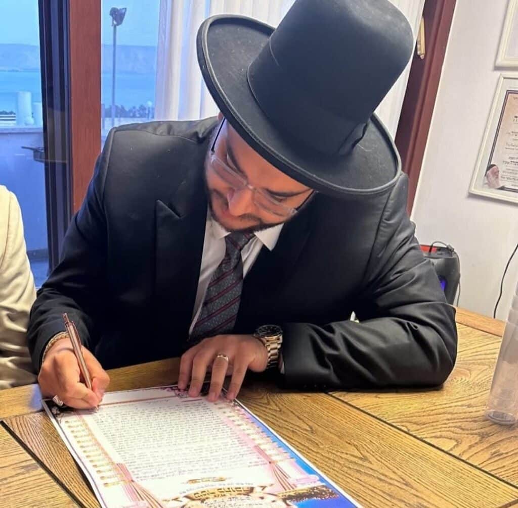 מתחזה לרב חרדי התגלה כמיסיונר נוצרי