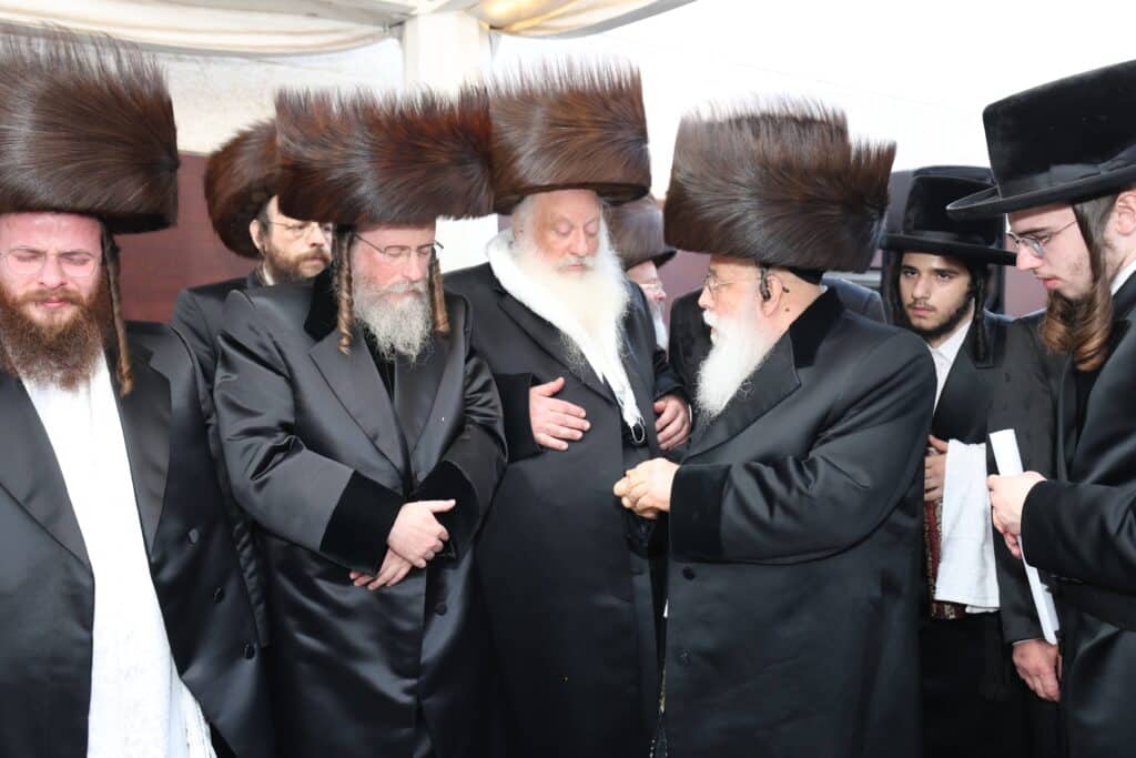 שמחת החתונה בבית ווערדאן - מישקולץ - עטרת צבי