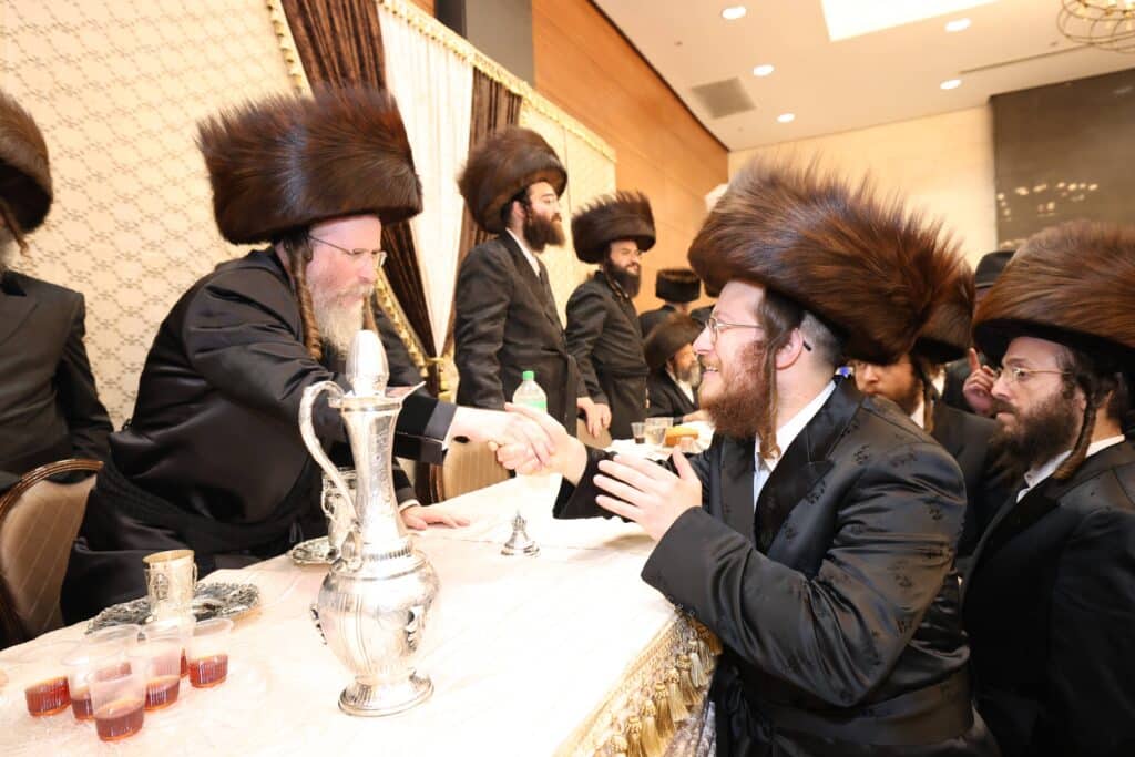 שמחת החתונה בבית ווערדאן - מישקולץ - עטרת צבי