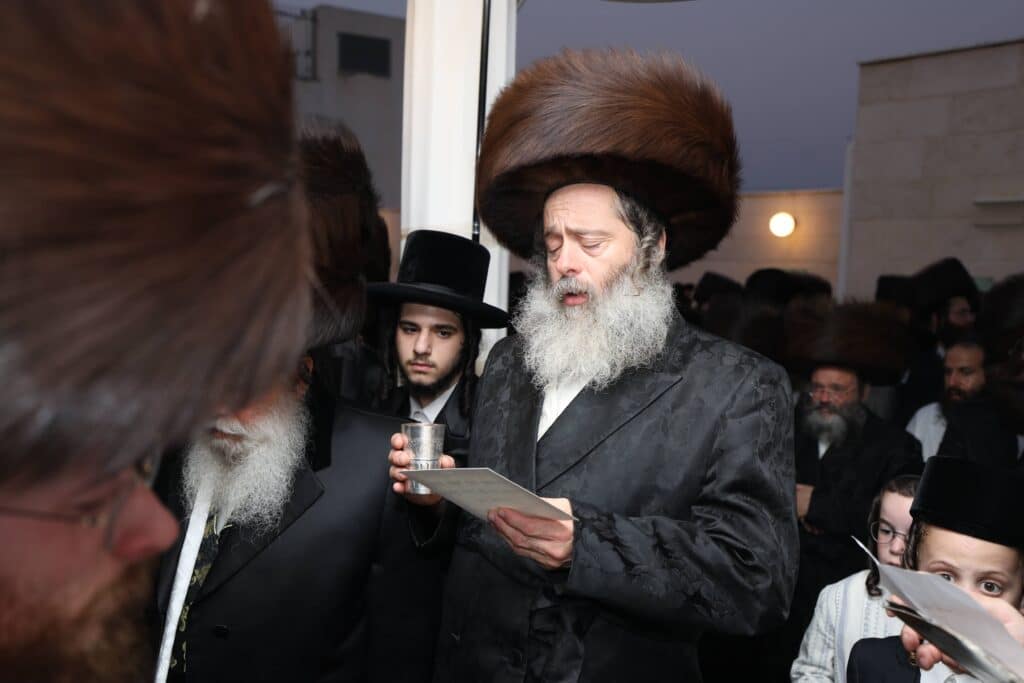 שמחת החתונה בבית ווערדאן - מישקולץ - עטרת צבי