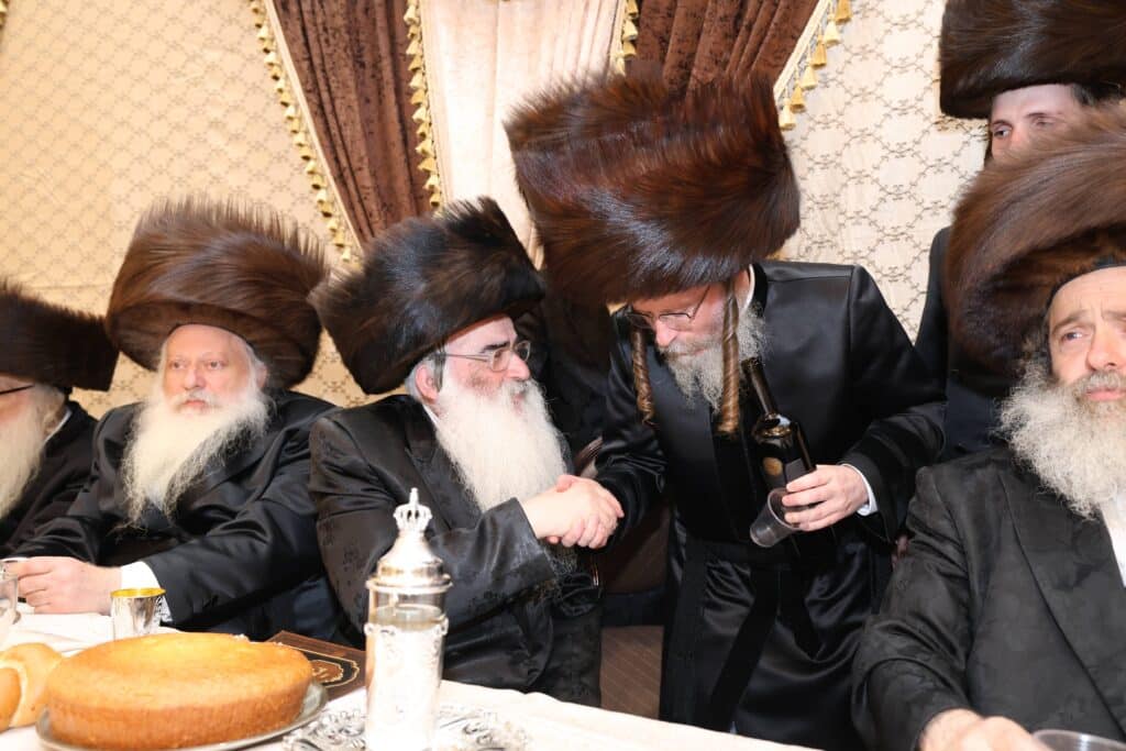 שמחת החתונה בבית ווערדאן - מישקולץ - עטרת צבי