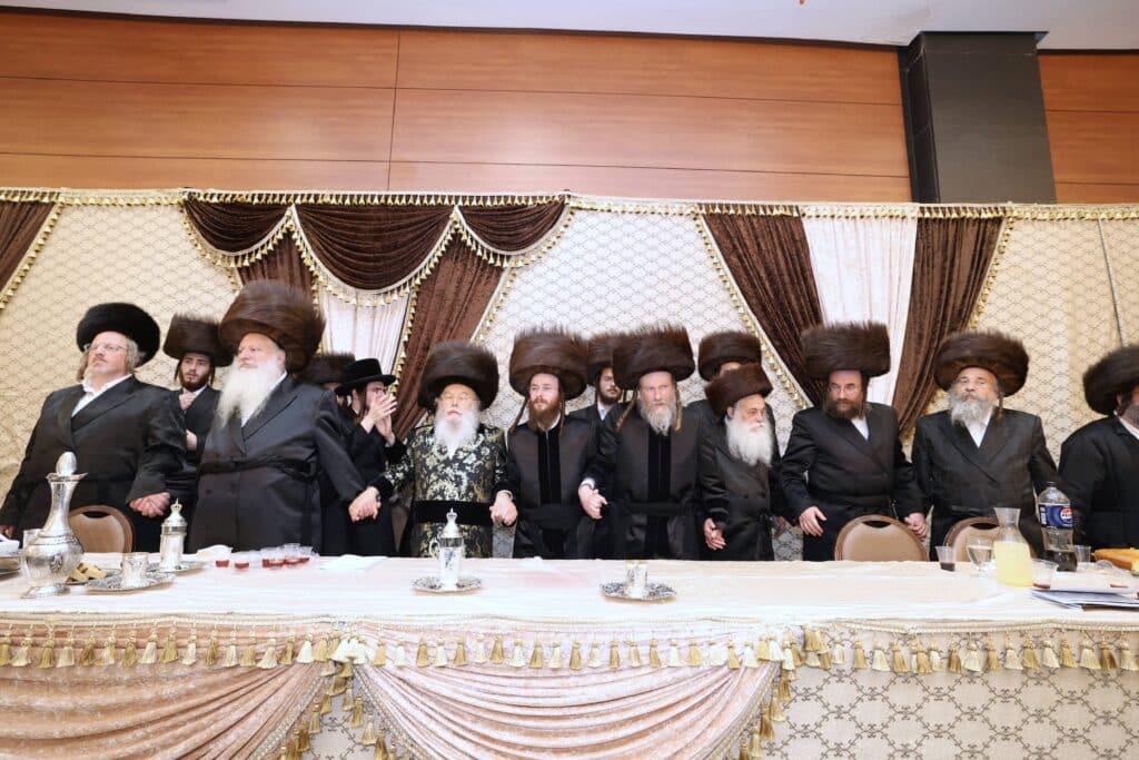 שמחת החתונה בבית ווערדאן - מישקולץ - עטרת צבי