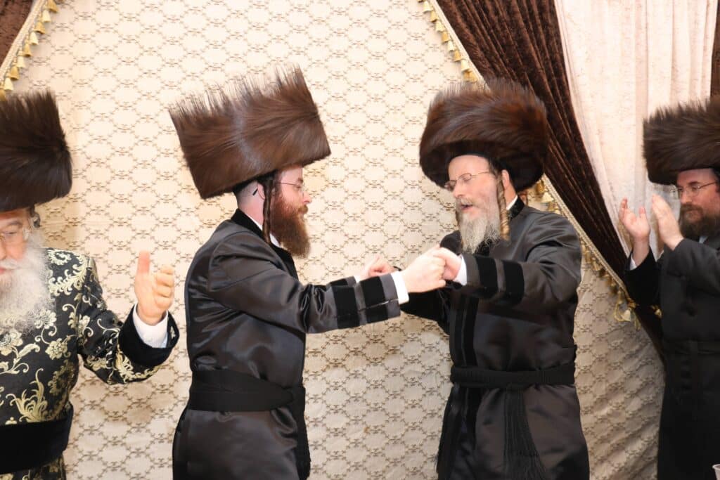 שמחת החתונה בבית ווערדאן - מישקולץ - עטרת צבי