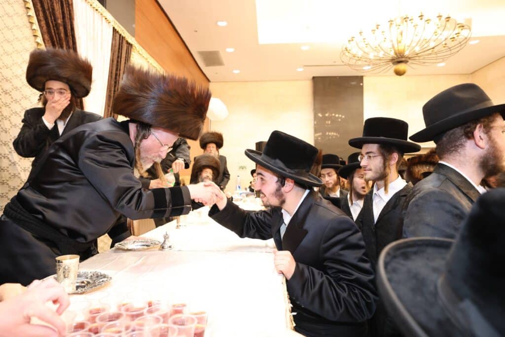 שמחת החתונה בבית ווערדאן - מישקולץ - עטרת צבי