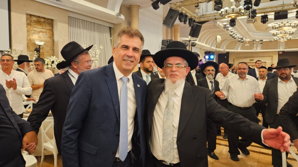 הרבנים הראשיים השתתפו בשמחת נישואי בת הגר"י הללויה