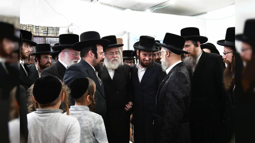 איצקוביץ': הסגן שגורש וראש העיר לשעבר שחזר לכולל