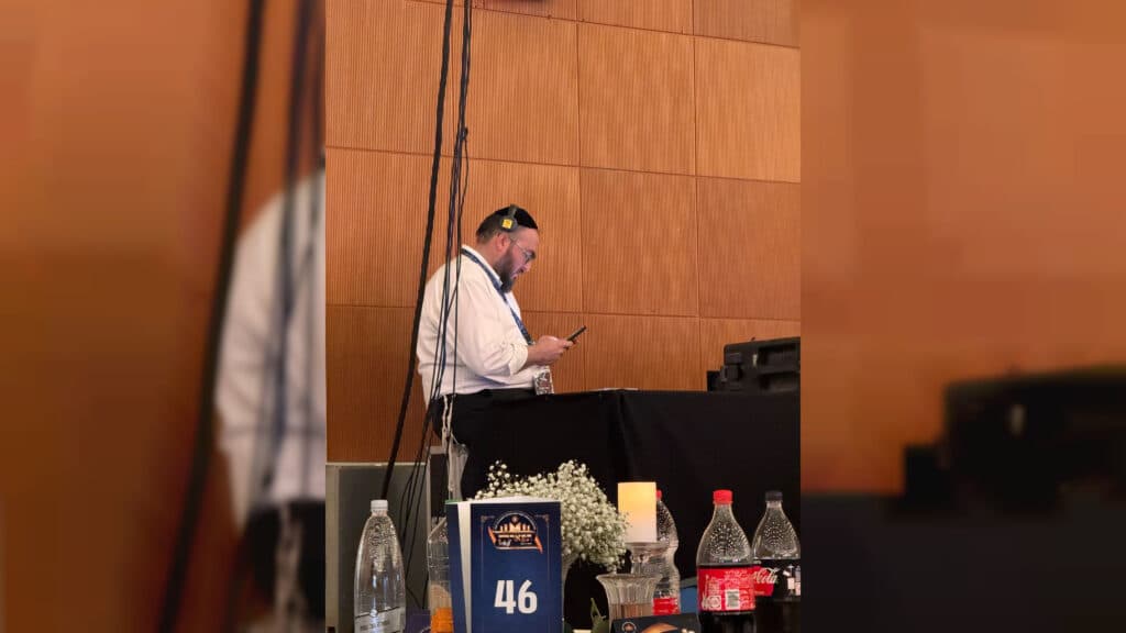 איצקוביץ': הסגן שגורש וראש העיר לשעבר שחזר לכולל