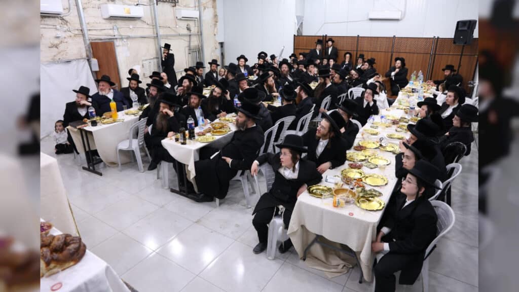 גלריה: בסטריקוב ערכו מעמד כבוד התורה בראשות האדמו"ר