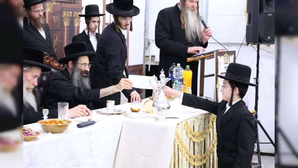 גלריה: בסטריקוב ערכו מעמד כבוד התורה בראשות האדמו"ר