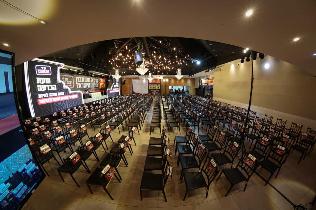 כינוס חסידי ויז'ניץ: "תן לי יבנה וחכמיה"