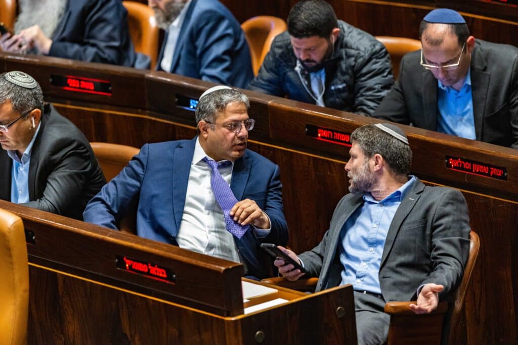 כאוס, דשדוש וקרב על הכוח | אריה זיסמן מסכם שבוע