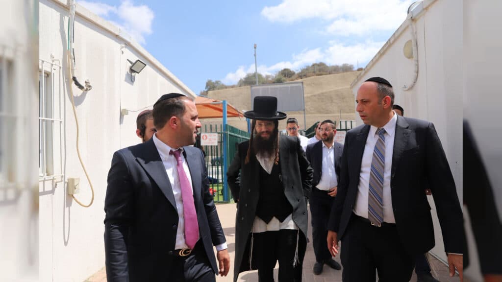 איצקוביץ': הסגן שגורש וראש העיר לשעבר שחזר לכולל