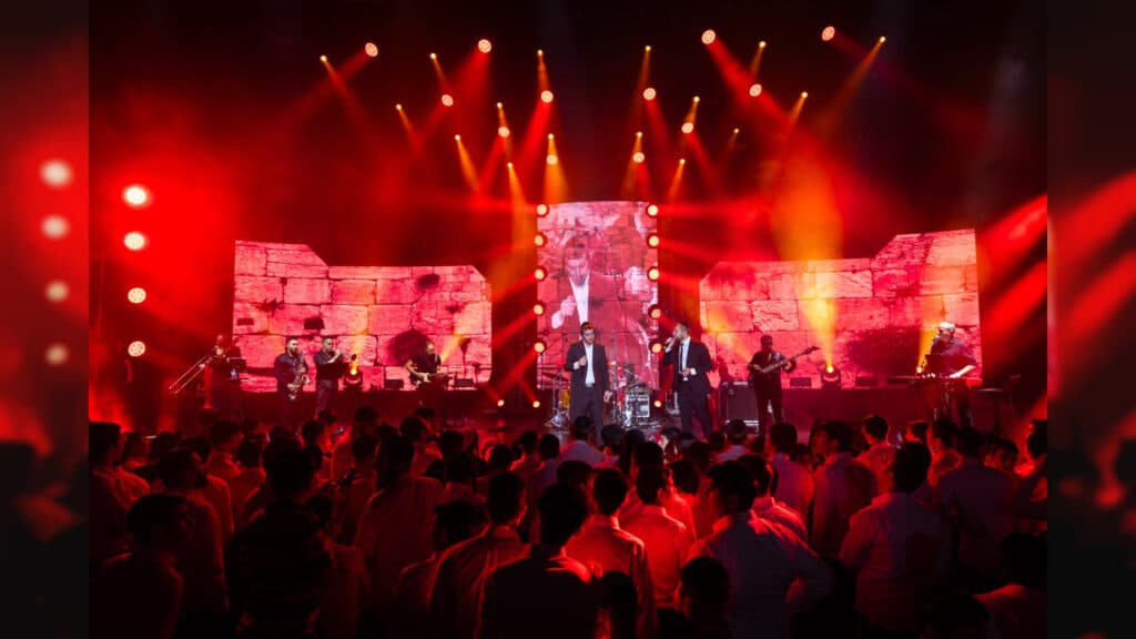 בחיפה פתחו את בין הזמנים בקומזיץ ענק לבני התורה