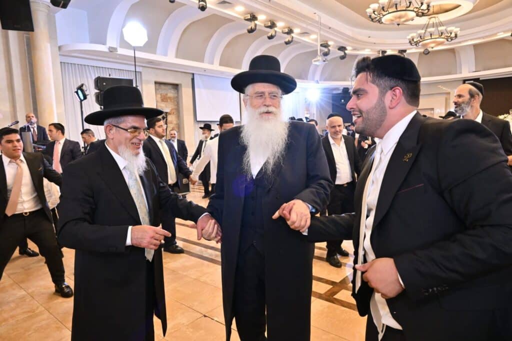 הרבנים הראשיים השתתפו בשמחת נישואי בת הגר"י הללויה