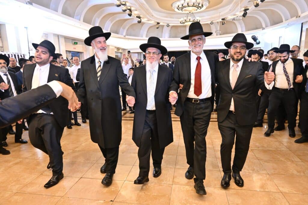 הרבנים הראשיים השתתפו בשמחת נישואי בת הגר"י הללויה