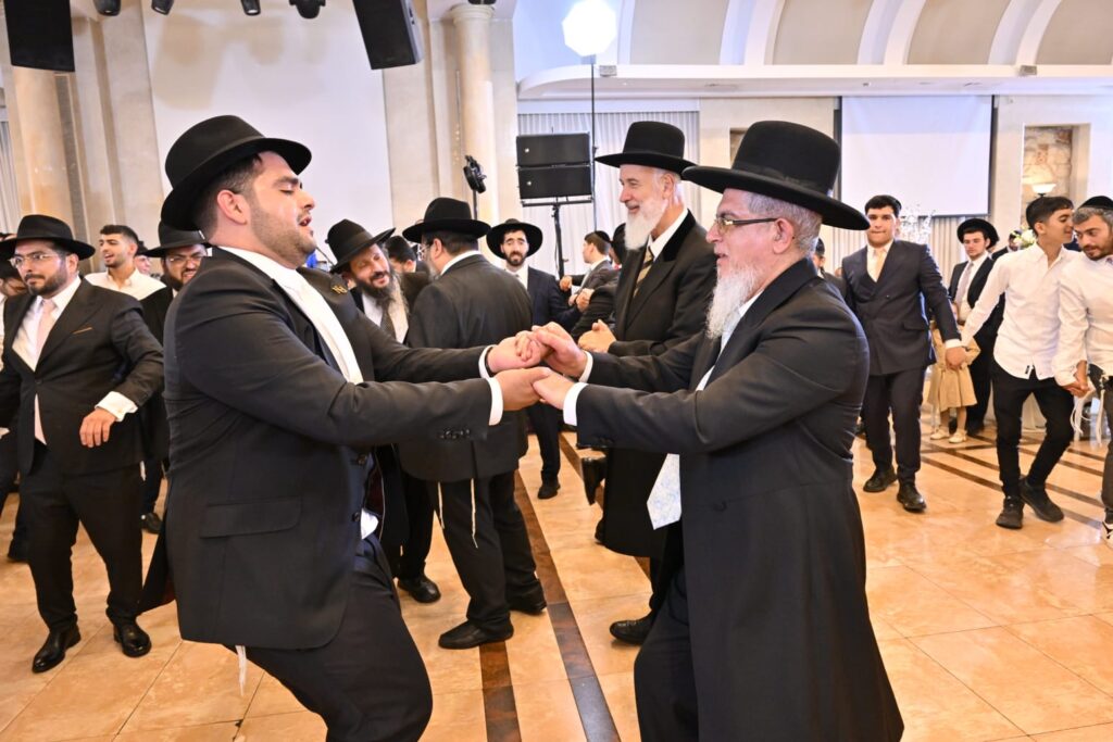 הרבנים הראשיים השתתפו בשמחת נישואי בת הגר"י הללויה