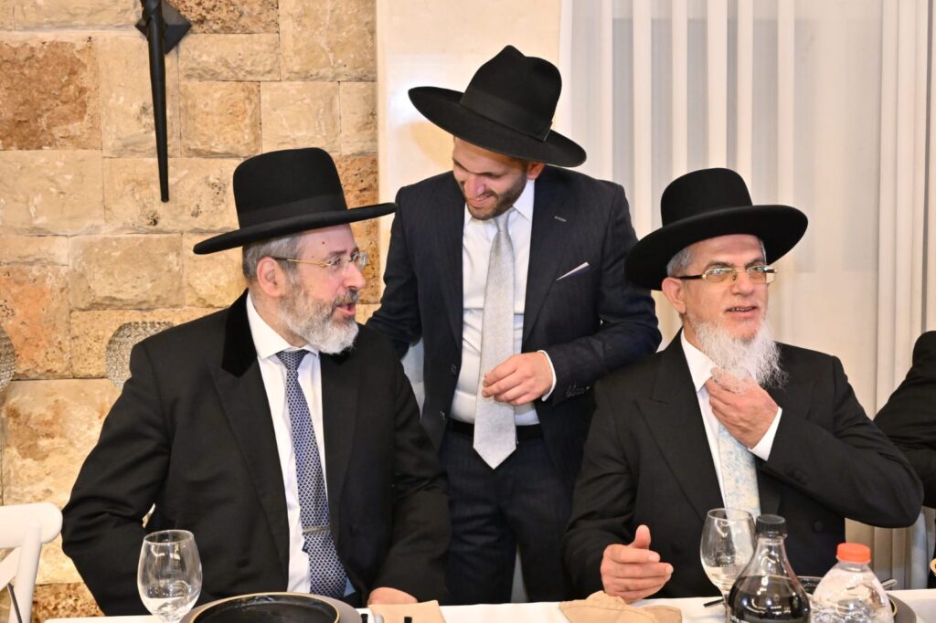 הרבנים הראשיים השתתפו בשמחת נישואי בת הגר"י הללויה