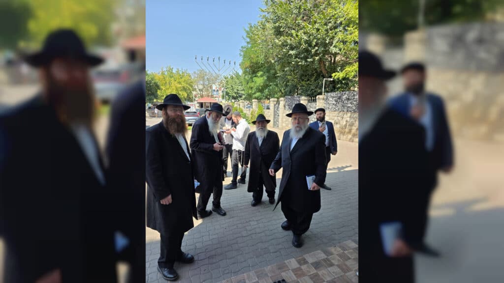 המונים הגיעו ליום ההילולא של רבי לוי יצחק שניאורסון זצ"ל