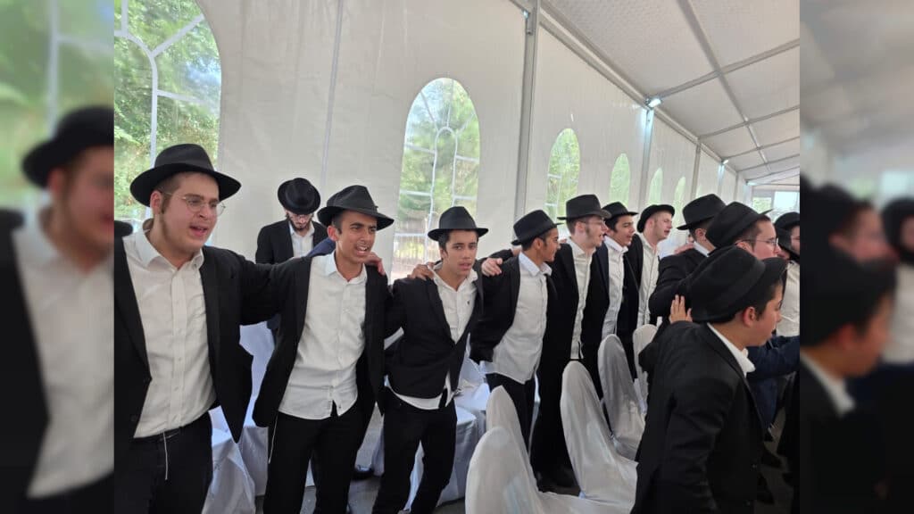 המונים הגיעו ליום ההילולא של רבי לוי יצחק שניאורסון זצ"ל