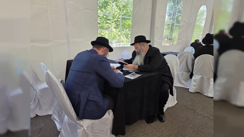 המונים הגיעו ליום ההילולא של רבי לוי יצחק שניאורסון זצ"ל